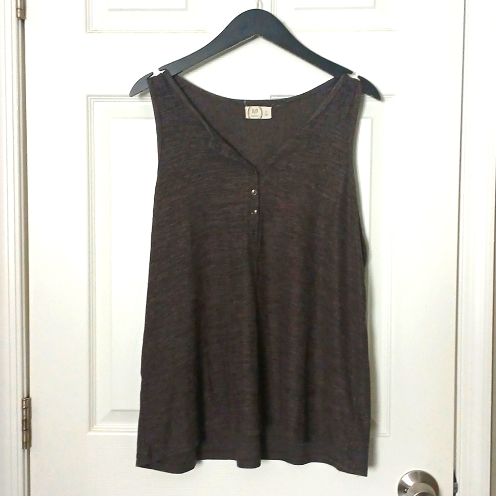 24/7 Maunces Ox button up V-neck soft comfy sleeveless tank top